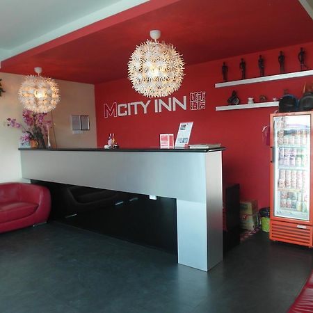 Mcity Inn Miri Extérieur photo