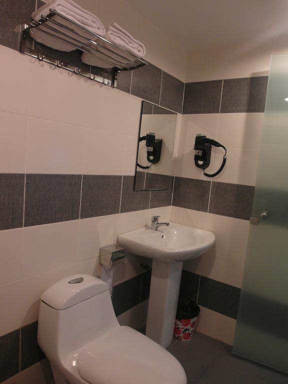 Mcity Inn Miri Chambre photo