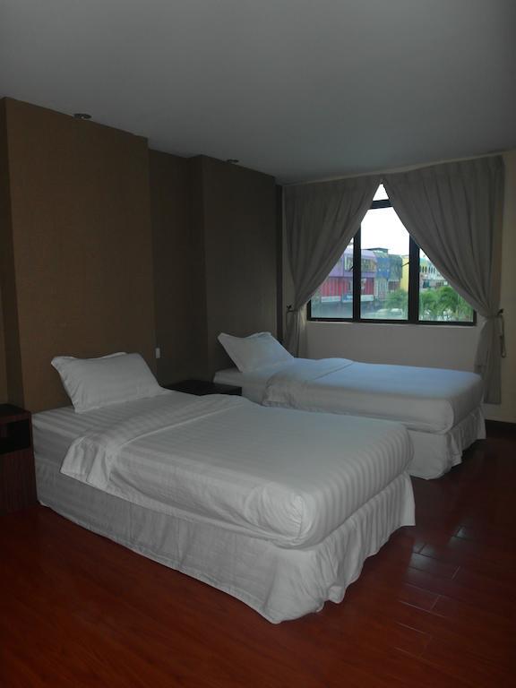 Mcity Inn Miri Chambre photo