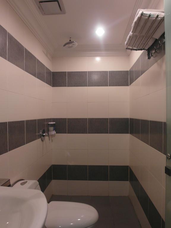 Mcity Inn Miri Chambre photo