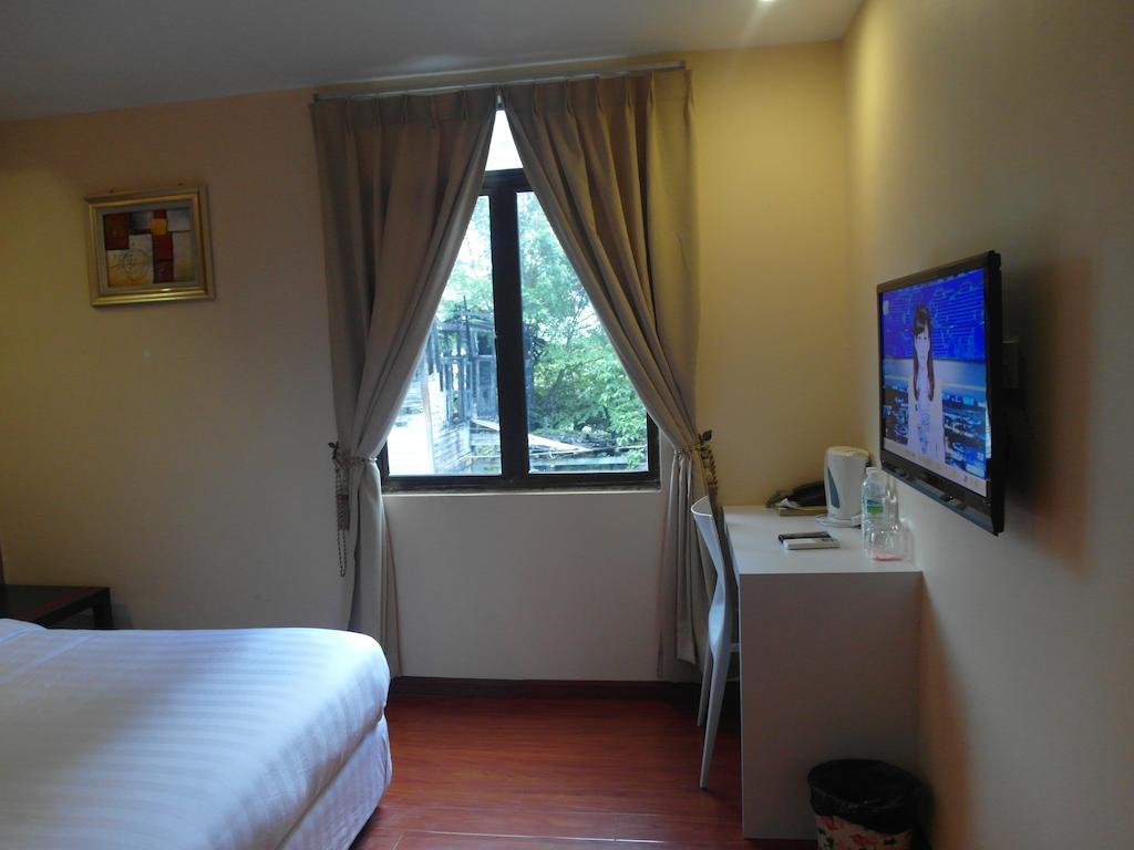 Mcity Inn Miri Chambre photo