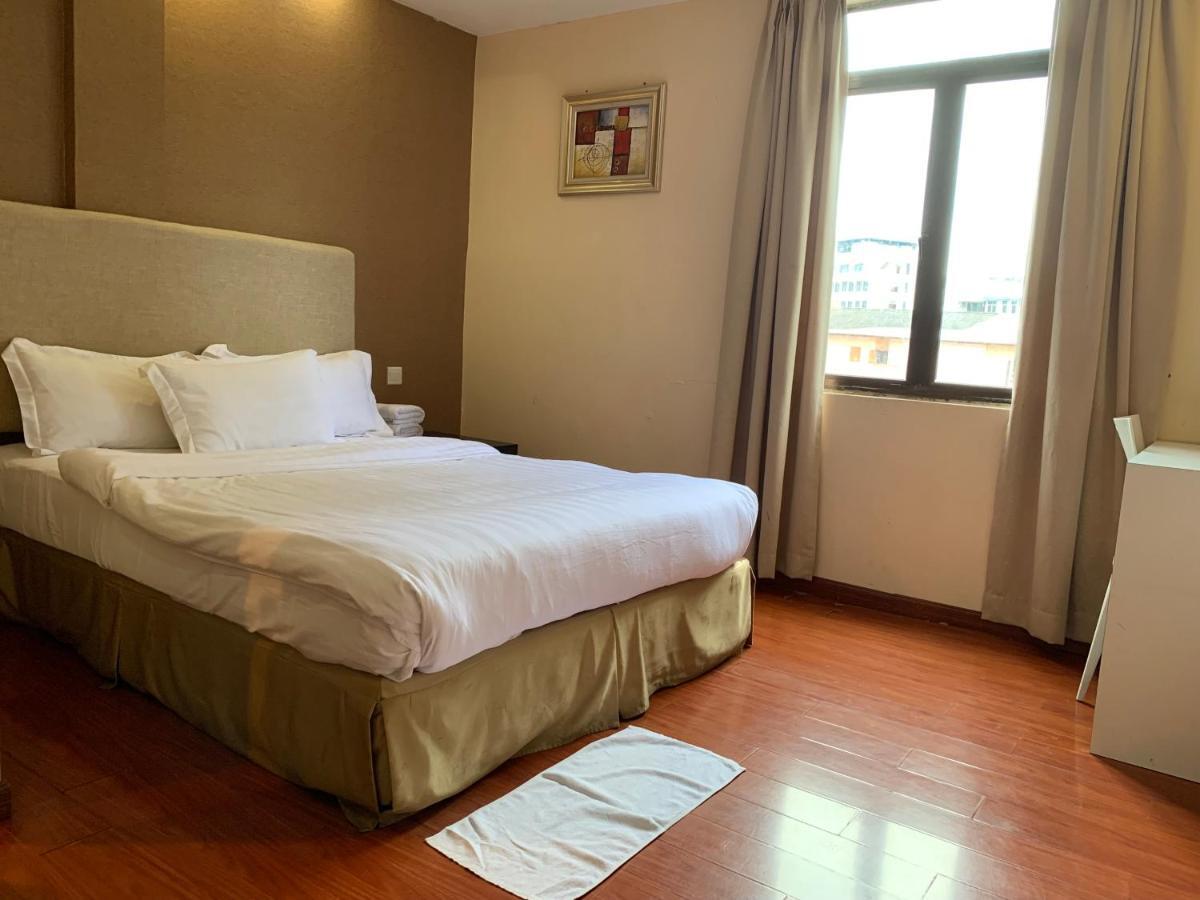 Mcity Inn Miri Extérieur photo