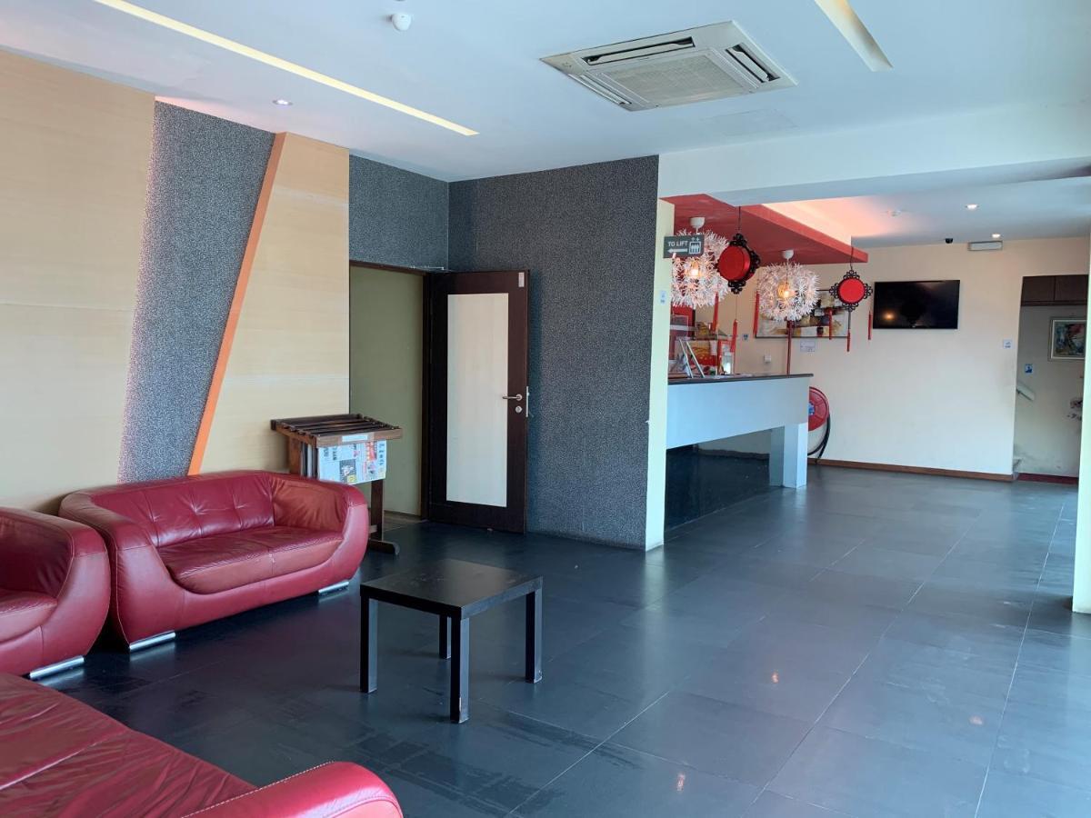 Mcity Inn Miri Extérieur photo
